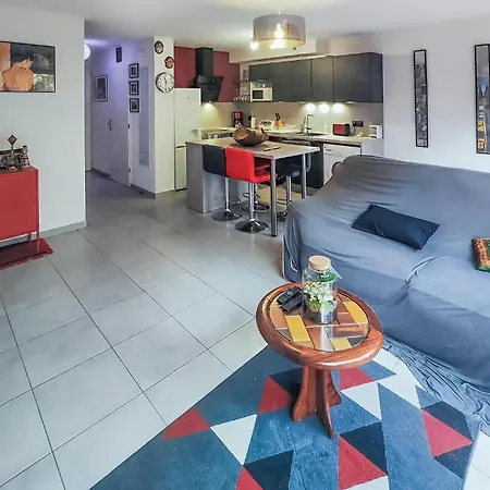 3 Bedroom Gorgeous In Casa vacanze